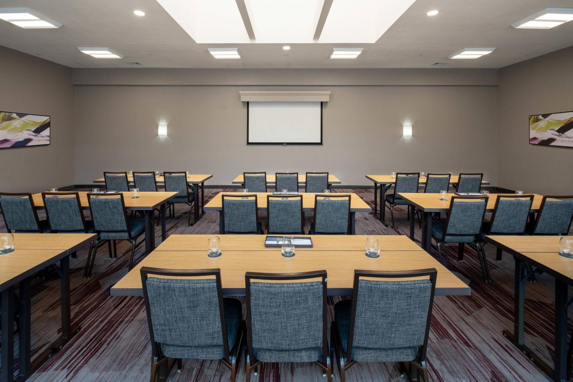Courtyard By Marriott Dulles Airport Herndon/Reston Exteriör bild