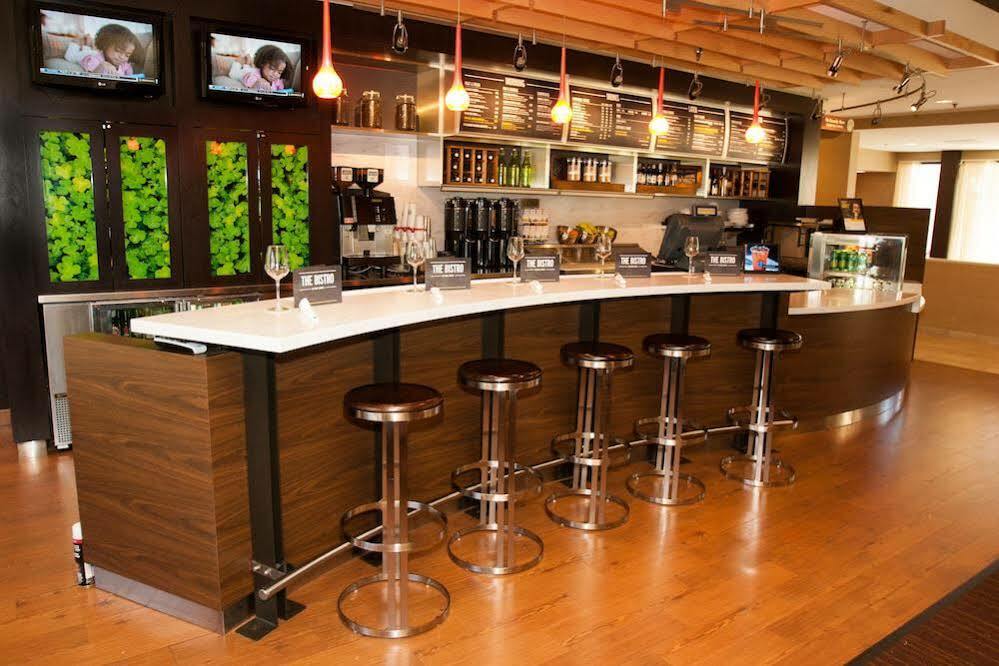 Courtyard By Marriott Dulles Airport Herndon/Reston Exteriör bild